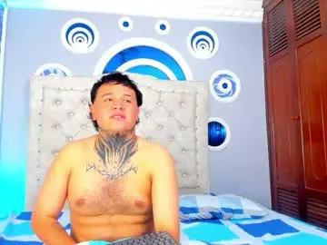 Chaturbate Sex Chat of beele_and_evie