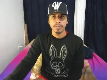 Chaturbate Sex Chat of michaelhotbbc