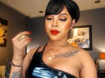 Chaturbate Adult Video Chat of urmajestytyra