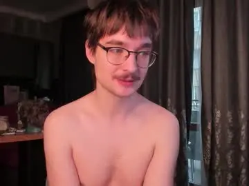 Chaturbate Live Porn of yoga_pizza_420