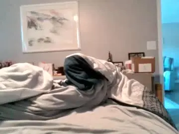 shakeyman889 from chaturbate