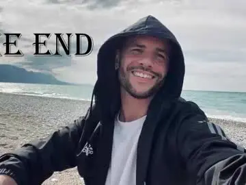 Chaturbate Nude Webcam of tim_beard