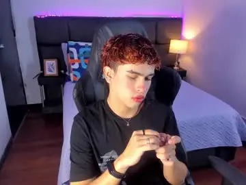 Chaturbate Adult Video Chat of aiiden_15