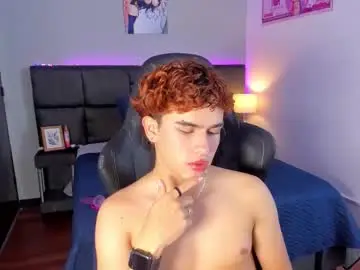 Chaturbate Free Porn Cam of aiiden_15