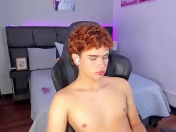 Chaturbate Private Sex Chat of aiiden_15