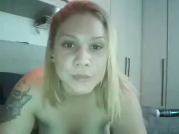 jenijampier from chaturbate