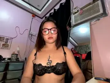 Chaturbate Free Porn Cam of lynieeefck