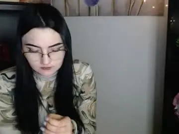 m_i_k_i_ from chaturbate