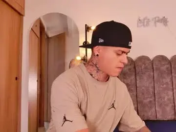 Chaturbate Live Sex of marko_toro__