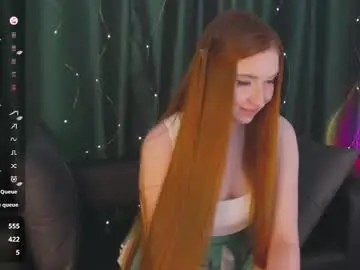 Chaturbate Live Sex of bellaqueenss