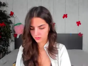 Chaturbate Live Sex of milana_crystal_