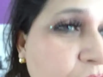 Chaturbate Watch Live Sex Cams of kerly_doll