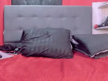 Chaturbate Live Sex Cam of leahfemme