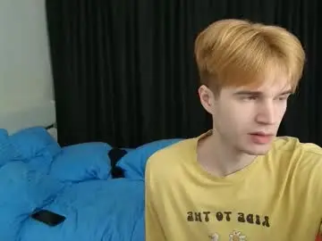 Chaturbate Live Porn of martintw_17