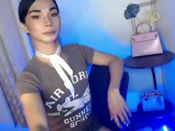 Chaturbate Live Sex Cam of 18_nicole