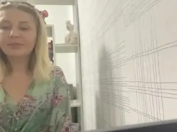 Chaturbate Free Porn Cam of blondie_xoxoxo