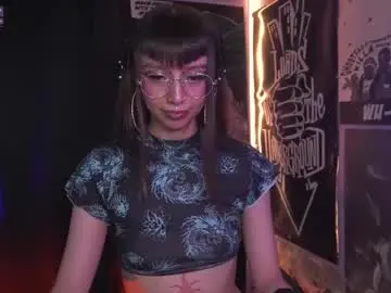 Chaturbate Live Sex of elle_uwu