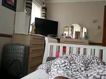 Chaturbate Live Sex Cam of gbsnorth