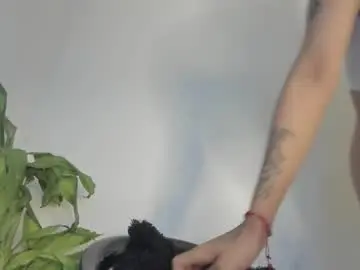 Chaturbate Sex Cam of lucyshen_