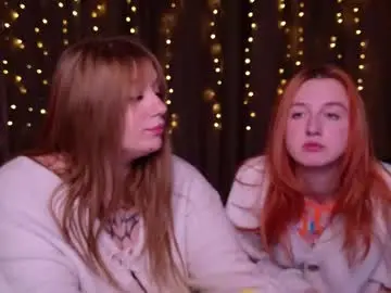 Chaturbate Live Sex Cam of morvelyn