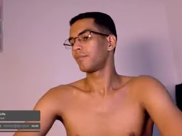 Chaturbate Best live sex cam show of pikashuu7u7