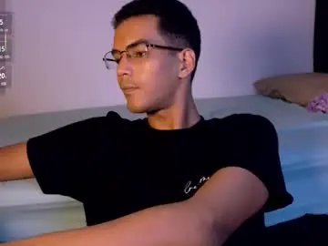 Chaturbate Private Sex Chat of pikashuu7u7