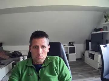 schnuckigeil from chaturbate