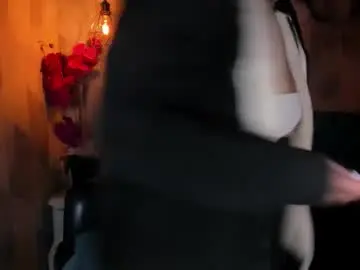 skarlettkray from chaturbate