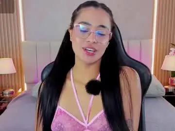 Chaturbate Best live sex cam show of zoebarlowe