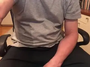 Chaturbate Live Sex Cam of maxx_martin