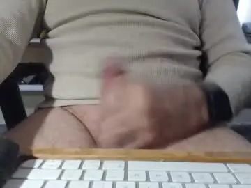 Chaturbate Live Sex Cam of singlemaleca