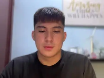 Chaturbate Watch Live Sex Cams of ur_jayqutee