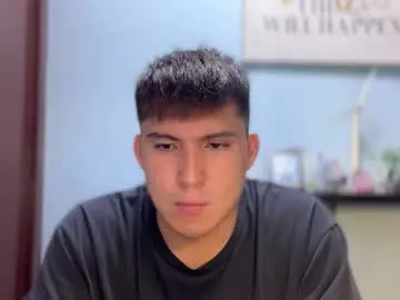 Chaturbate Live Sex Cam of ur_jayqutee