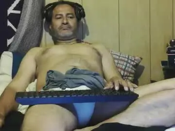 Chaturbate Best live sex cam show of dantehot82