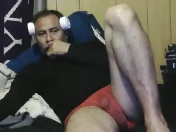 Chaturbate Live Sex Cam of dantehot82