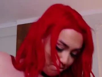 Chaturbate Live Sex of emyhilton_