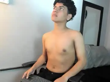 Chaturbate Live Sex Cam of teo_dantex