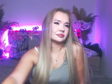 anastacyyellig from chaturbate