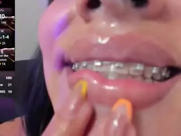 Chaturbate Live Porn of ashleyjonnees