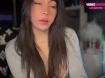 Chaturbate Adult Video Chat of christinee_star