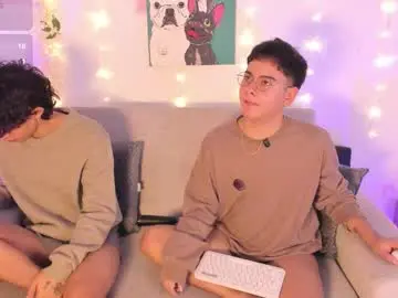 Chaturbate Adult Webcams of david_and_friend