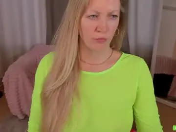 Chaturbate Adult Webcams of sugamomy