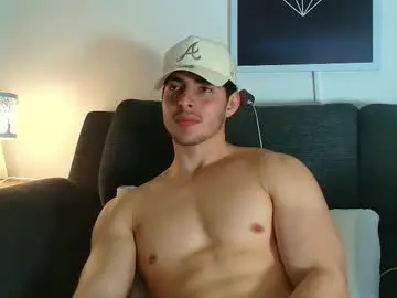 Chaturbate Watch Live Sex Cams of thomylov