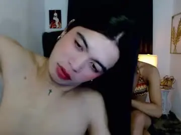 Chaturbate Sex Chat of hollyyumiloove