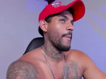 Chaturbate Free Live Porn of luigi1_