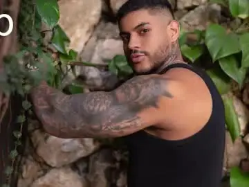 Chaturbate Sex Cam of luigi1_