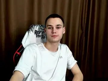 Chaturbate Private Sex Chat of robert10211