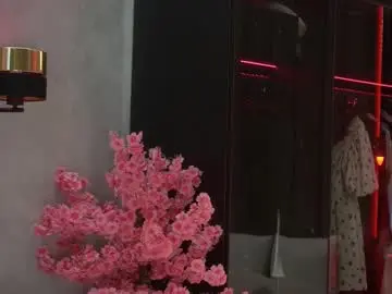 Chaturbate Live Sex Cam of arte_adelle