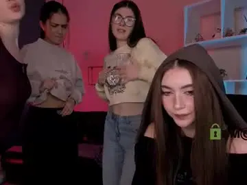 Chaturbate Free Live Porn of lissa_night