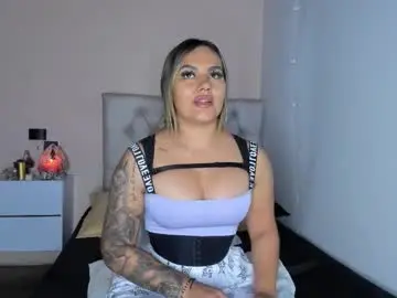 mariana__roe from chaturbate